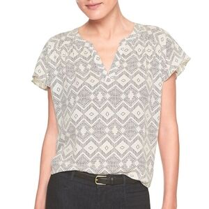 Banana Republic Factory Geometric Print Dolman Sleeve Top; Size S